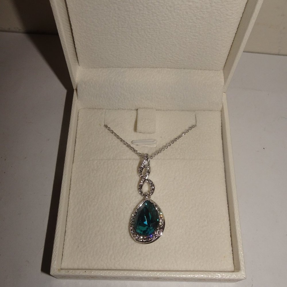 Lady Colour Blue Stone Silver Tone Necklace